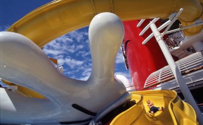 disney cruise pool deck